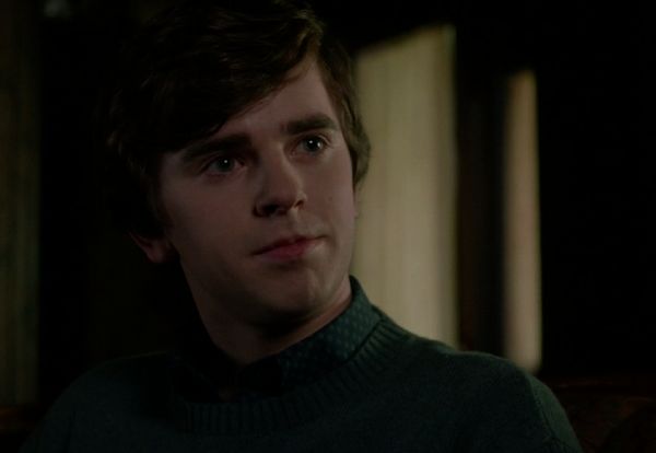 halloween michael myers resembles norman bates 02