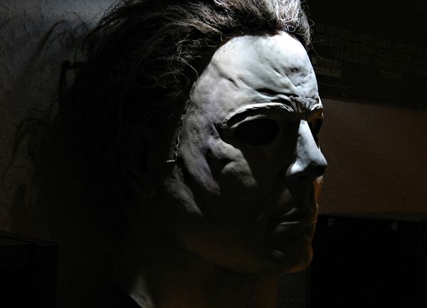 michael myers mask spring4 01