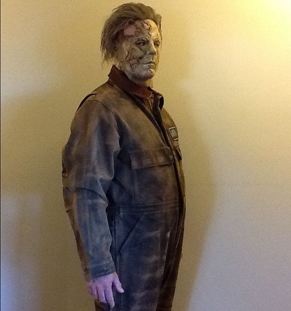 michael myers mask 2014 august 09