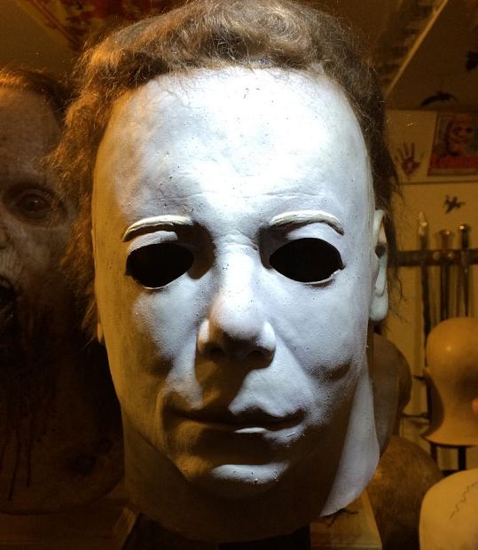 michael myers mask 2014 august 10