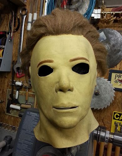 michael myers mask don post 1985 04