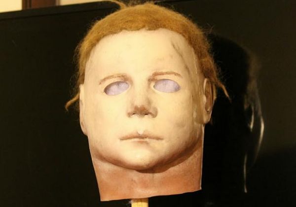 michael myers mask summer 2014 15