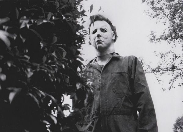 michael myers on set with john carpenter 03