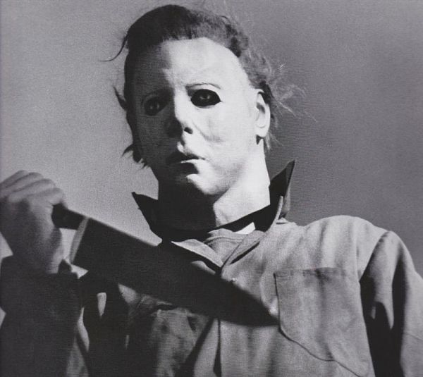 michael myers on set with john carpenter 08