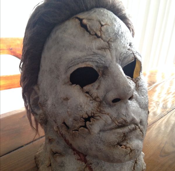 michael myers mask halloween dec2014 03