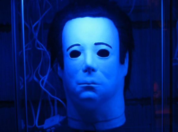 michael myers mask halloween dec2014 14