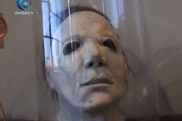 malek akkad halloween michael myers mask 02